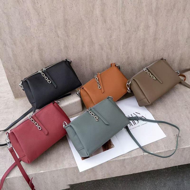 First Layer Cowhide Bag Women's Commuter Shoulder Bag New Leather Women's Bag Fashionable Versatile Soft Leather Messenger Bag