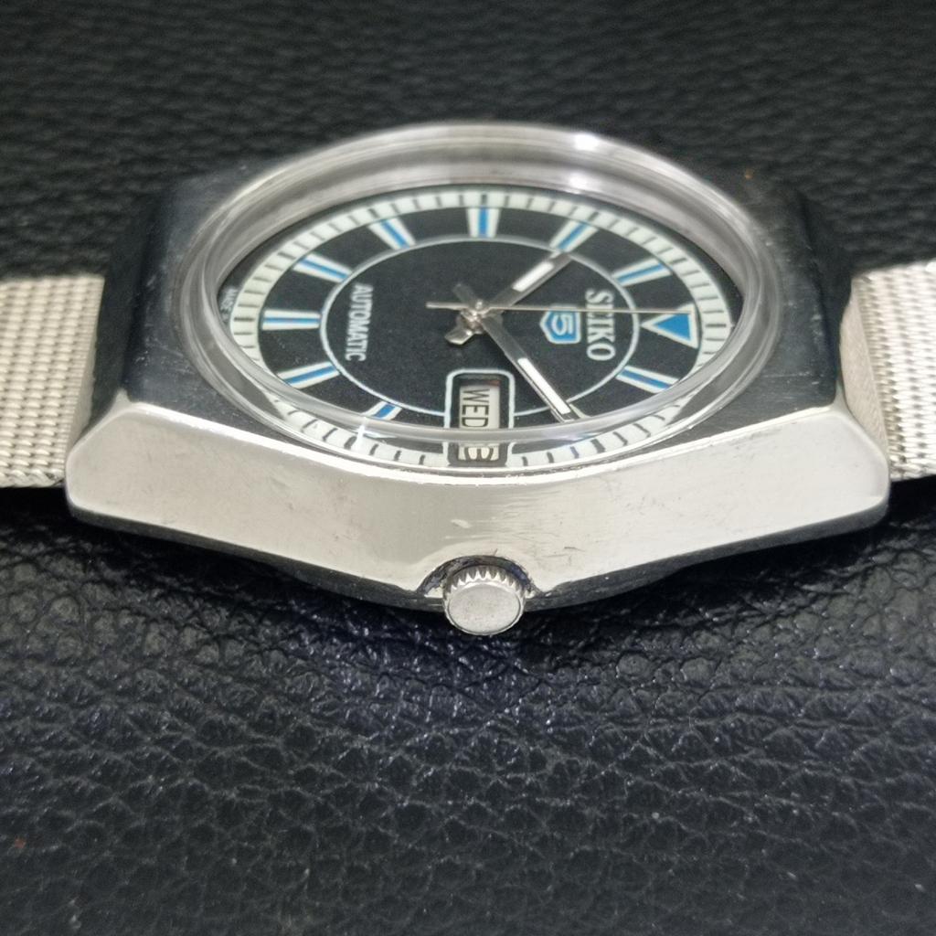 AUTOMATIC VINTAGE SEIKO 5 JAPAN 6309A MENS BLACK COLOR DIAL WATCH A702717-1