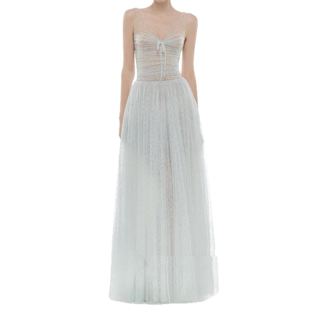 Vietnam Fairy Mesh V-neck Gown: Goddess-Style Wedding Dress 2206
