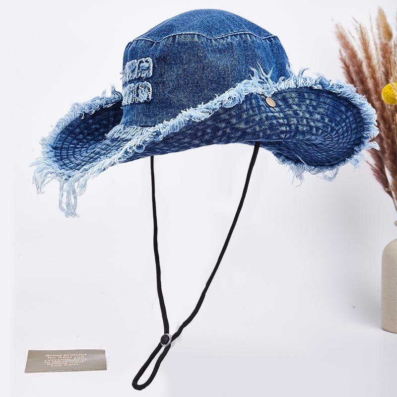 The new western denim bucket hat shows the personality, small face and old mountaineering hat, sunshade design sense, niche basin hat tide