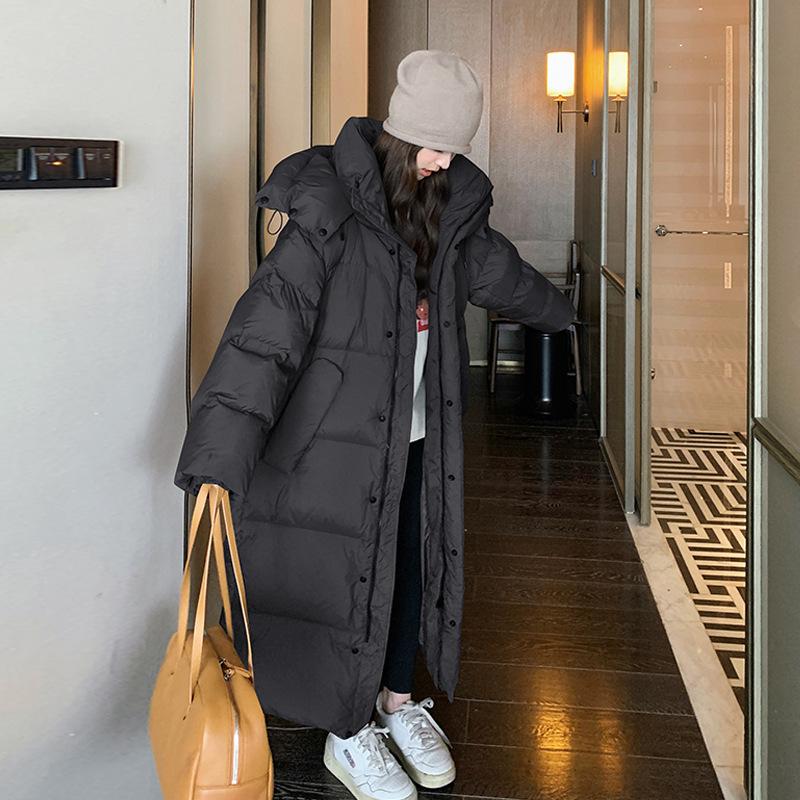 Superlange, mit Daunen gefütterte Kleidung für Damen über dem Knie 2024, neue, verdickte, große Steppdecke, Winterjacke mit Baumwollpolsterung, Kapuzenjacke