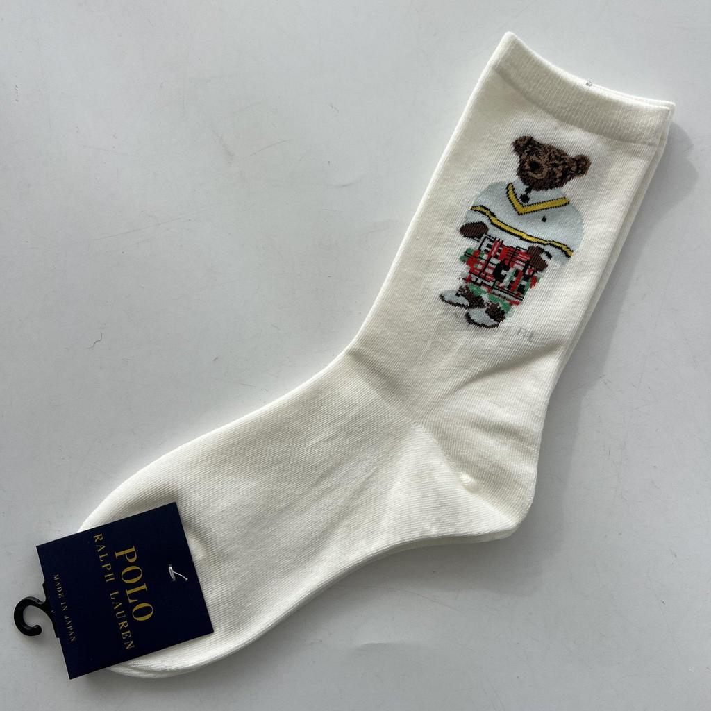 Trendy Mid-Calf Women's Cotton Socks - Four Seasons Style with Cartoon Little Bear Design