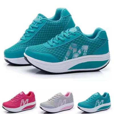 Damen Plateau Freizeitschuhe Damen Keilabsatz Sneaker Atmungsaktiv Schlank Fitness Swing Schuhe Zapato