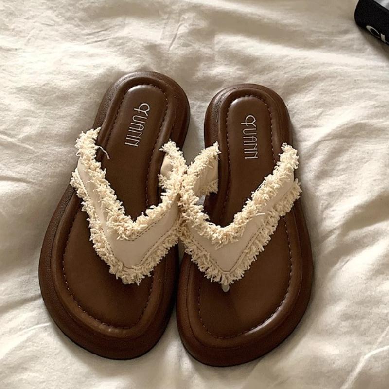 Fashion Summer New Women Slippers Fairy Style Beachside Slippers Retro Flat Woven Sandals Simple Strap Rubber Sole Shoes Slides Women
