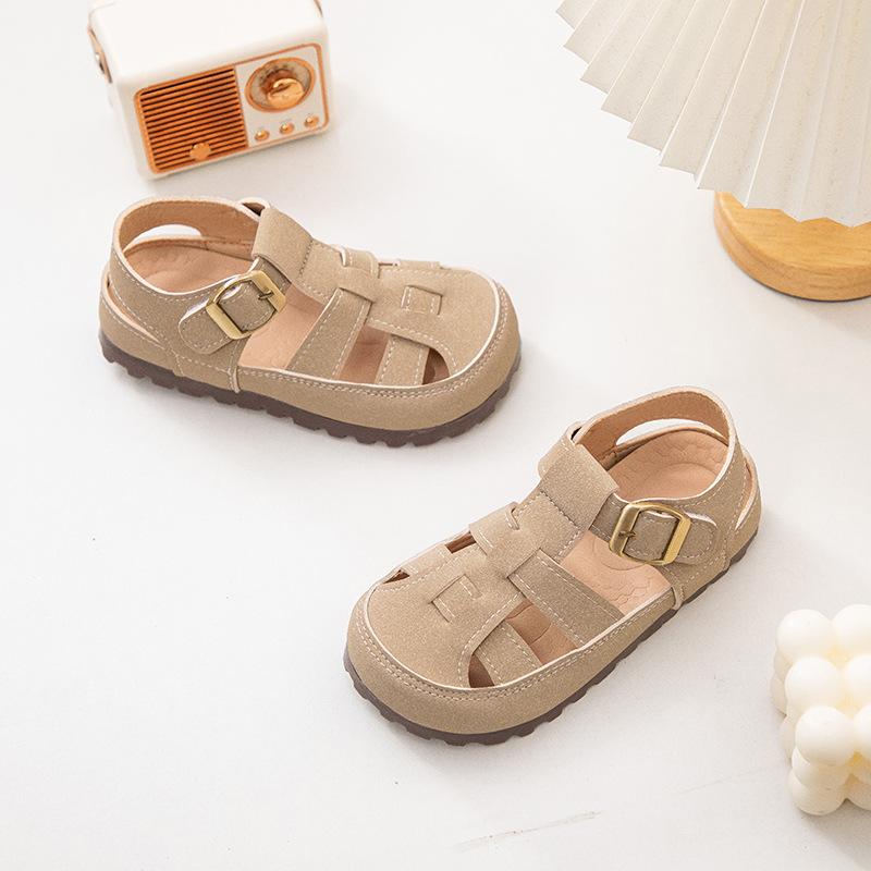 Straps Strape Children Shoes Sandals Covered Toe All Match Student Everyday Shoes New Arrival Boys Girls Beach Shoes I04164
