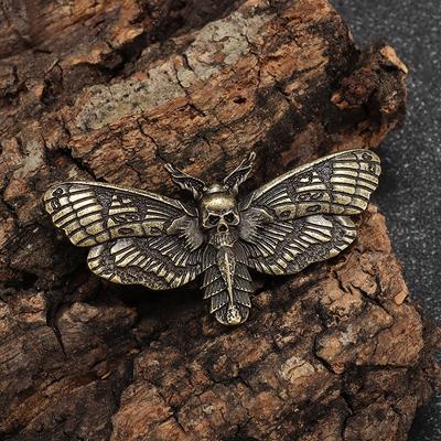 Retro Goth Death Skull Moth Brooch for Men and Women Fashion Butterfly Insect Personalized Hip Hop Rock Jewelry