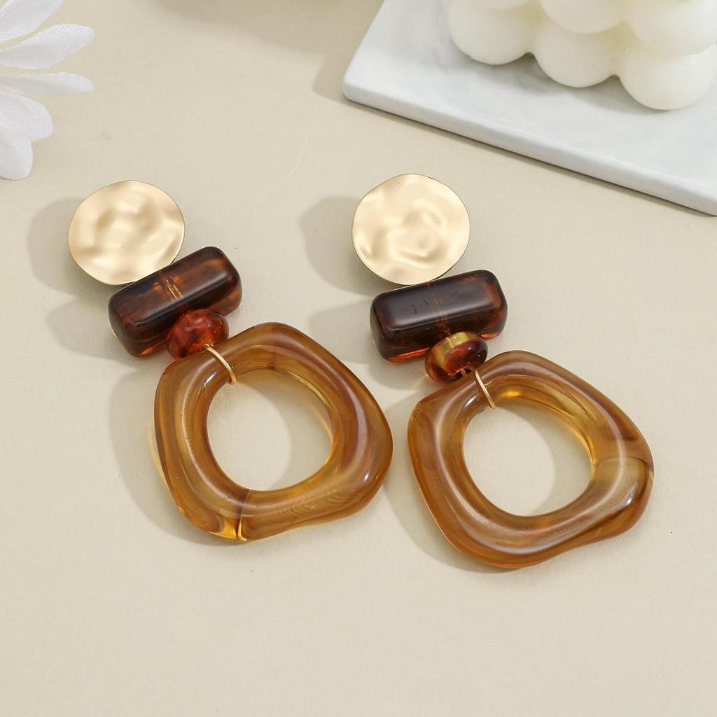 Vintage Ethnic Style Geometric Earrings: Retro Gradient Resin Patchwork Ear Studs for Women