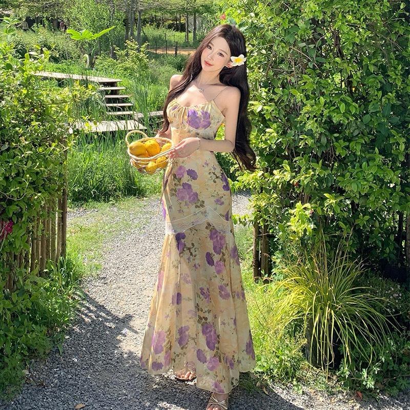 New Holiday Style Dress Women's Summer Lace Hip Wrap Fishtail Skirt Floral Suspender Dress Long Dress