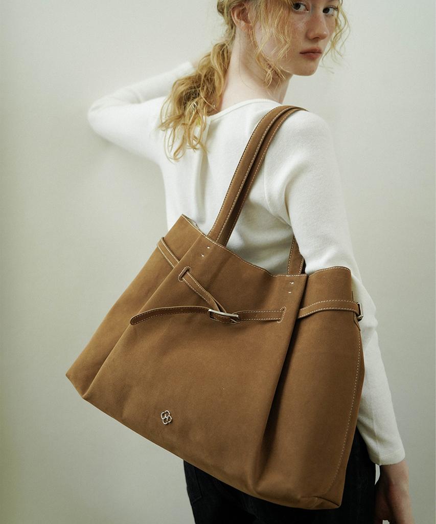 Heeari Fleur Suede Belted Bag_Camel
