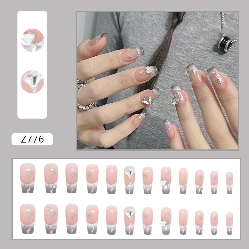

24 шт. средних и длинных балетных ногтей Soot Gradual Change French Stars Giant Flash Love Diamond Wear Nail Piece Nails