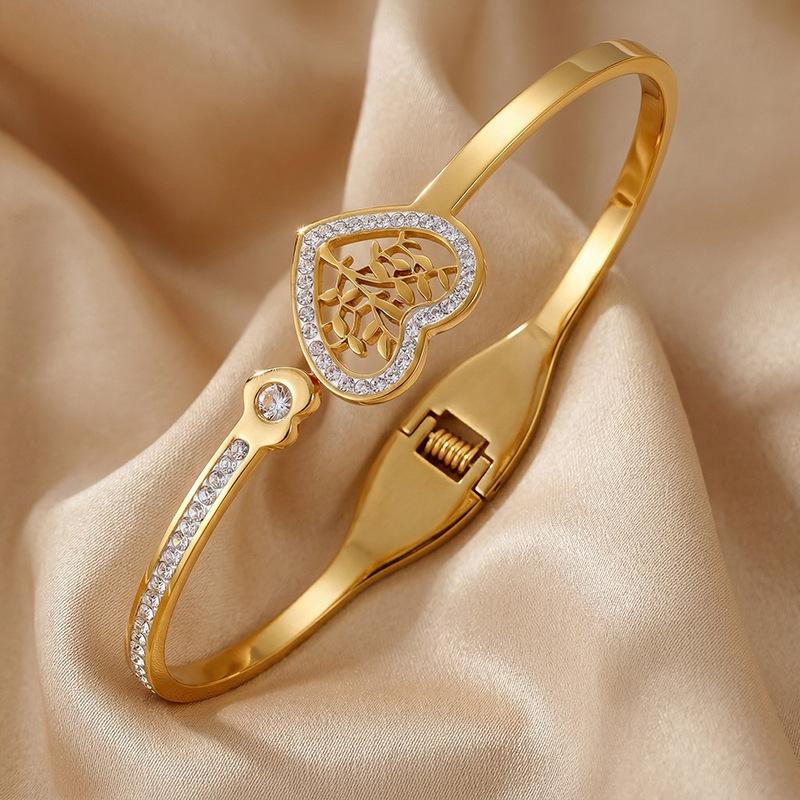 Bracelet Tree of Life Zircon Heart Shaped Titanium Steel
