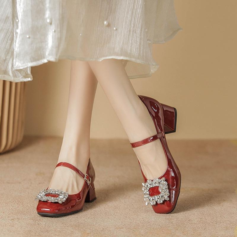 Wedding shoes Bridal shoes Temperament rhinestone square head shallow mouth with red retro Mary Jane thick heels high heels