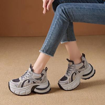 22 Spring and Autumn New Retro Daddy Shoes Super Hot Mesh Sneakers Small Thick Soles Are Increased