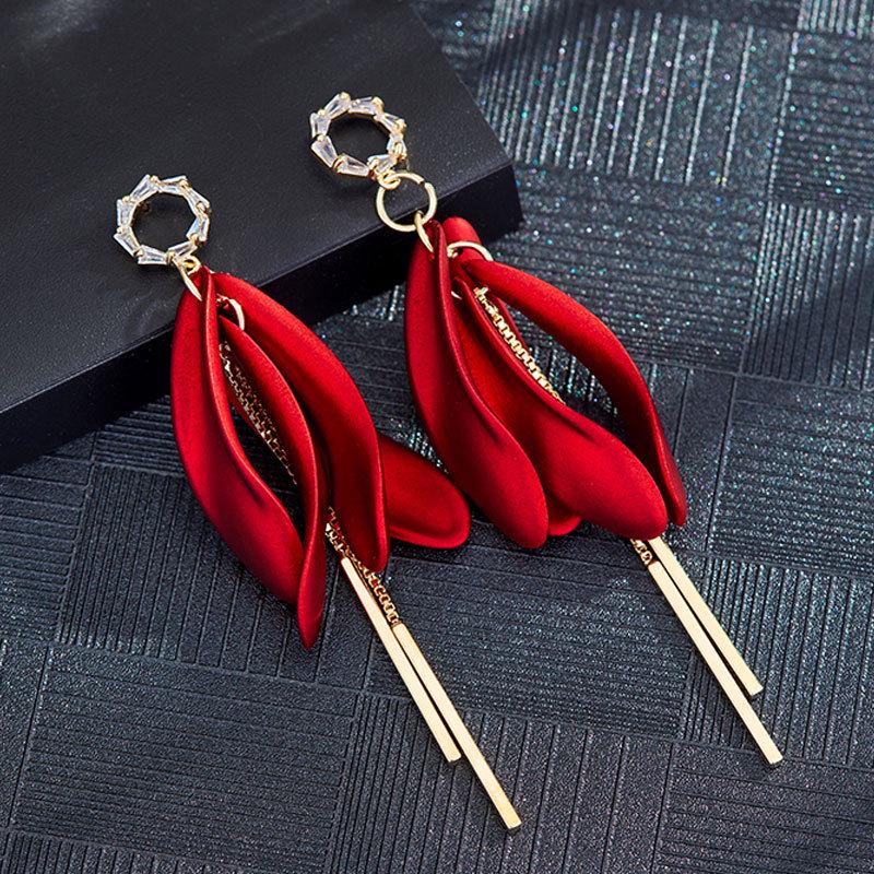 Chinese Red Series Festive Earrings: Retro National Style for New Year & Christmas Gifts