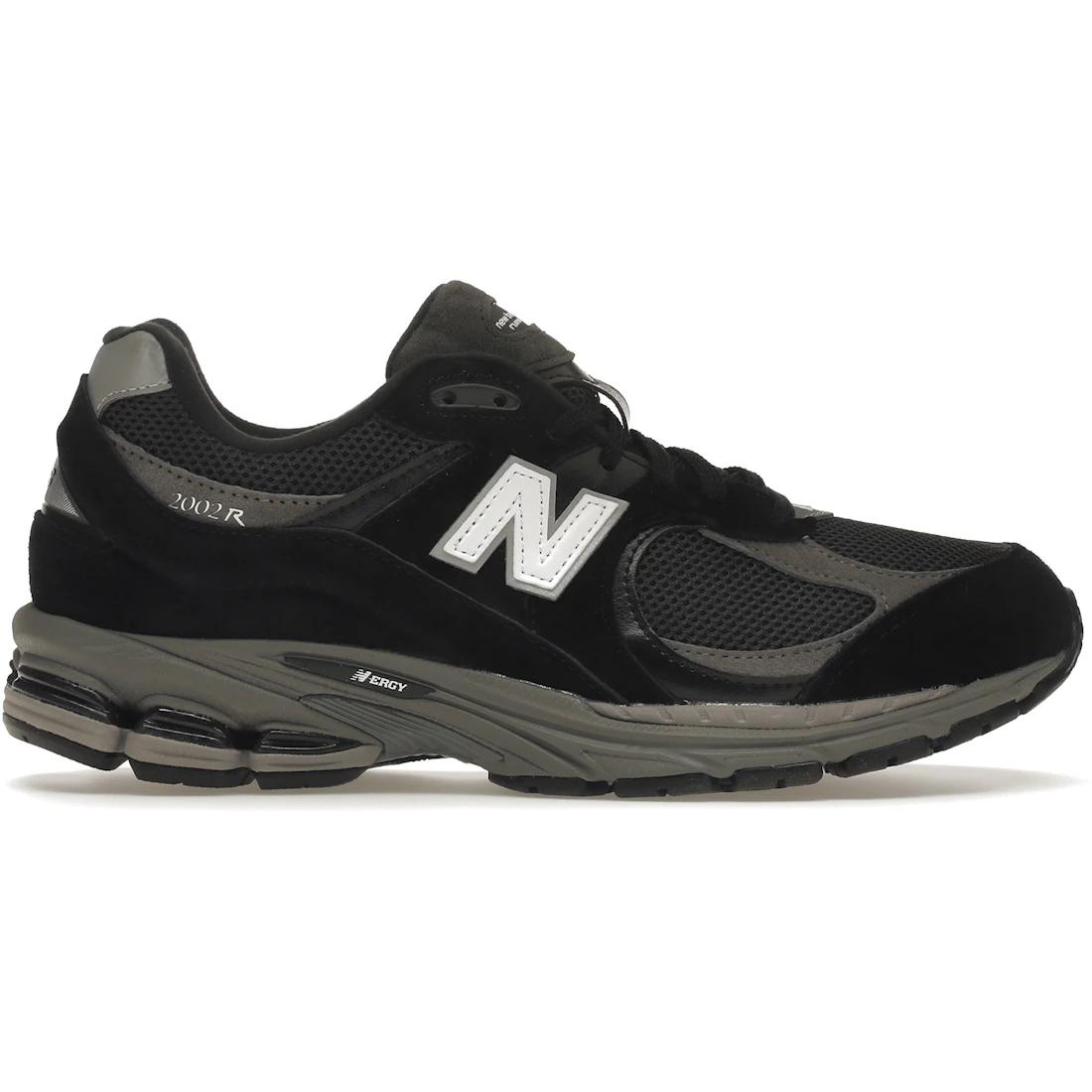 

Sneaker New Balance 2002R Black Dark Grey White(M2002RR1) 37