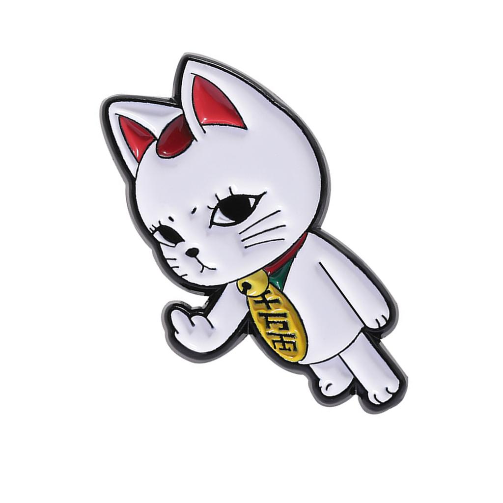 Japanese Lucky Cats Charm Metal Pin Elegant Cartoon Design Brooch For Clothing Bags Fashionable Accessory