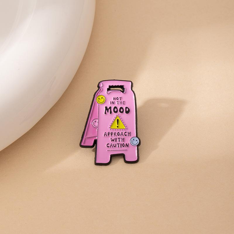Pink Series Love Brooch Personality English Quotes Indicator Styling Personality Pin Metal Badge