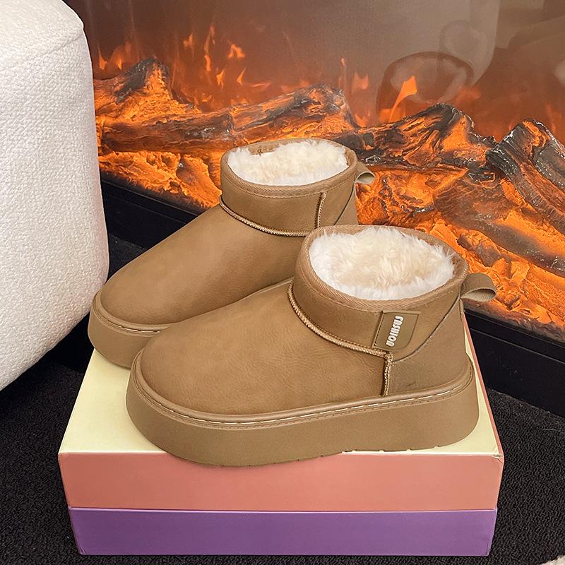 Europäische und amerikanische einfarbige Schneestiefel mit dicker Sohle für Damen Winter 2025 neue Samt-verdickte rutschfeste Schneestiefel Nordöstliche warme Baumwollschuhe