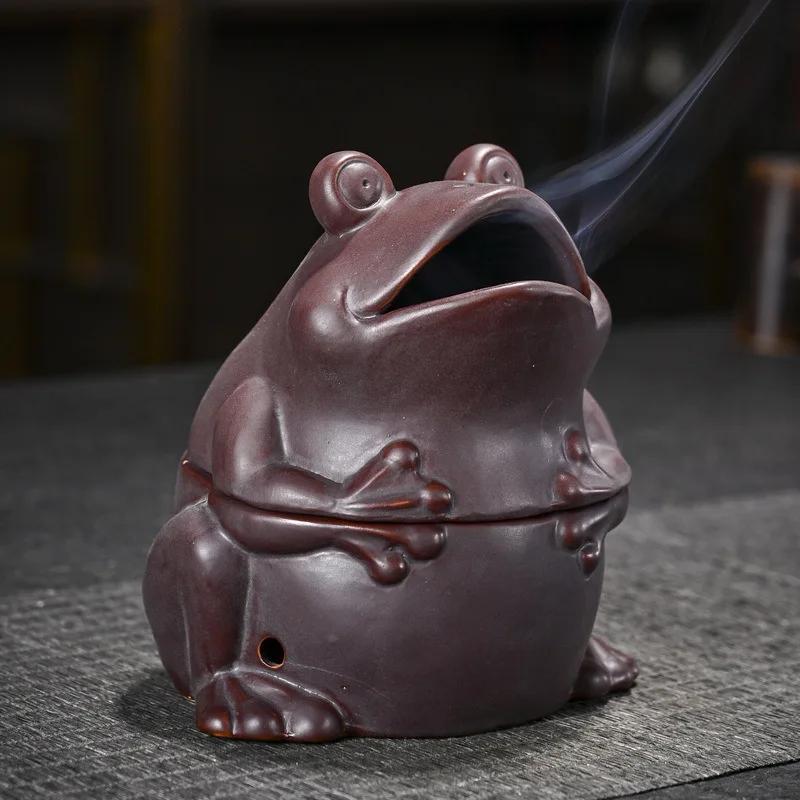1pc Frog Incense Coils Burner Ceramic Handicrafts Incense Holder Home Fragrance Decor Purple Clay Censer (Without Incense)