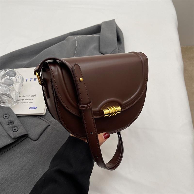 Trendy Cross-border Style Women s Chic Square Bag Retro Design Single Shoulder Crossbody Bag