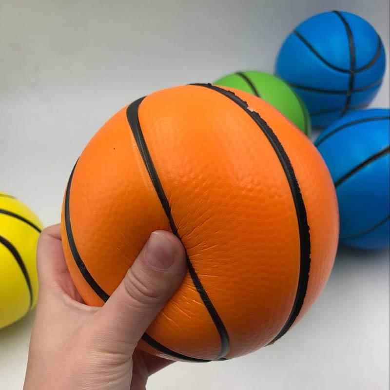 12,5 CM Diameter Fodbold Basketball 5,5 Tommer PU Svamp Solid Blød Bold Indendørs Børnelegetøj Interaktiv Indendørs Stille Bold