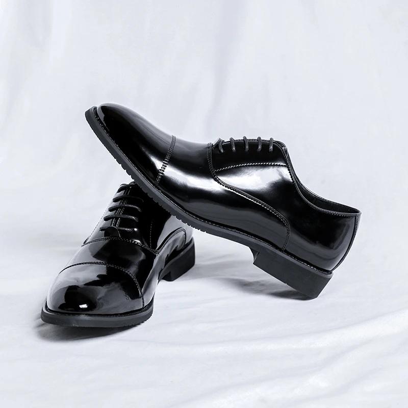 Modische Business-Schuhe aus Leder für Herren, Oxfords zum Schnüren, formelle Schuhe, schwarze Oxfords aus Leder für Herren, elegante Büro-Arbeitsschuhe