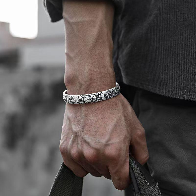 Retro Pixiu Bracelet with Treasure Coins and Heart Sutra - Men's Distressed Alloy Jewelry