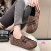 2025 autumn new flat-bottomed versatile casual mother shoes soft leather soft sole soft surface comfortable retro ethnic style single shoes