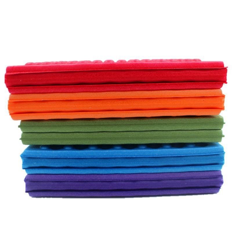 Folding Sit Mat Moistureproof Seats Pad Camping Seats Cushion Foam Sitting Pad for Picnics, Hiking, Backpacking