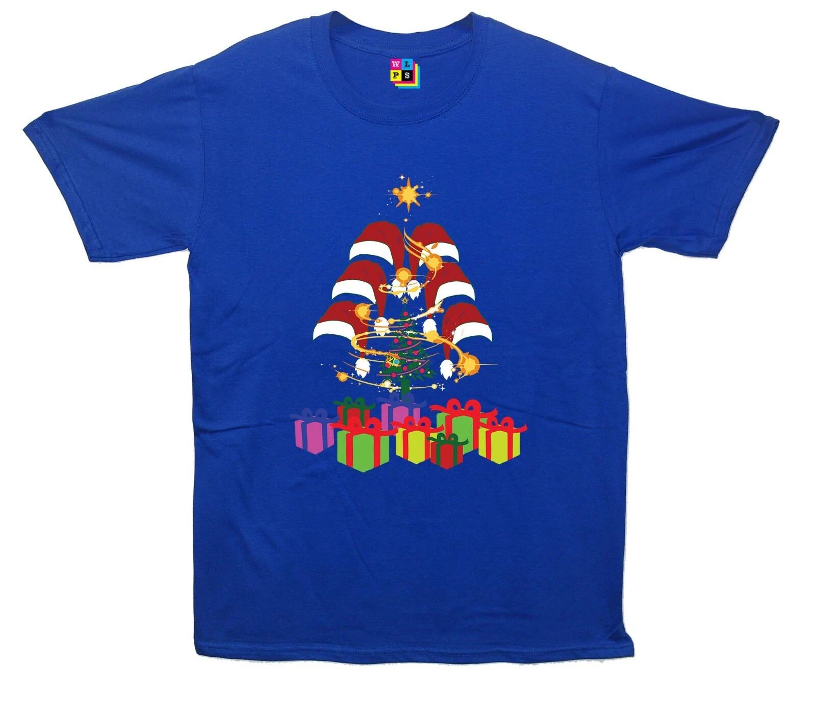 

Christmas Presents, Santa Hats & Tree Printed T-Shirt XL
