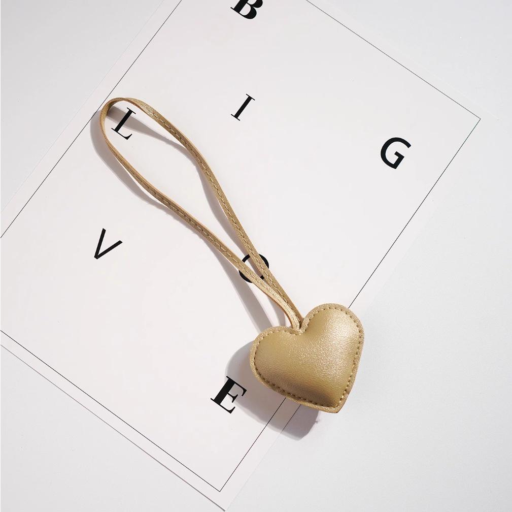 DIY Leather Heart Keychain: Peach Heart Bag Pendant and Backpack Ornament