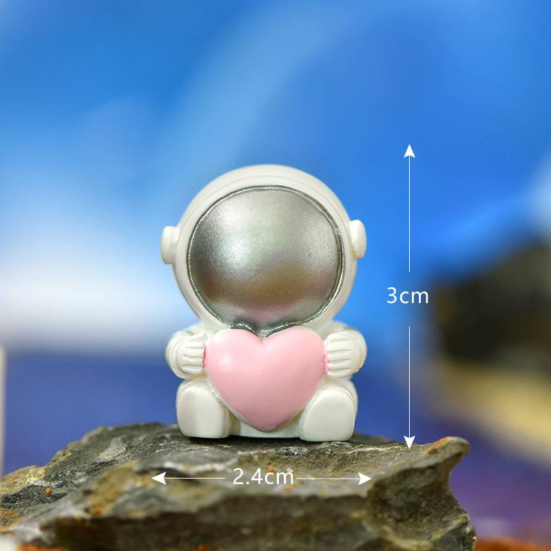 

Астронавт Домашнее украшение Смола Маленькие украшения Украшения для выпечки тортов Аксессуары для хрустального шара No. 2