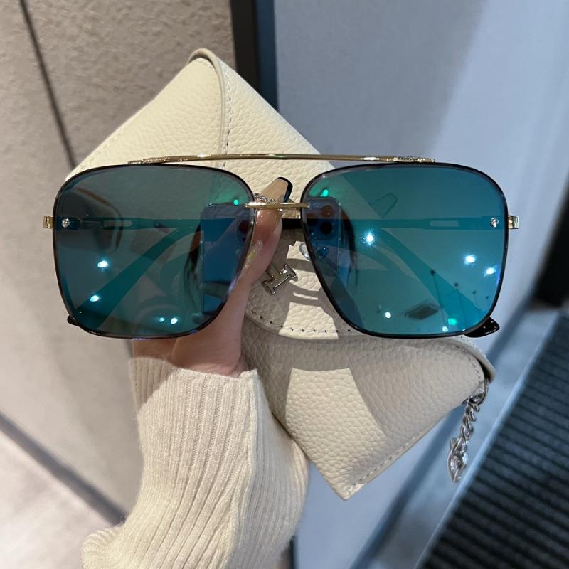 Nouvelles Lunettes de Soleil Bleues Transparentes Mode Femme Extérieur Anti Éblouissement Lunettes Rétro Double Pont Homme Lunettes de Soleil de Conduite