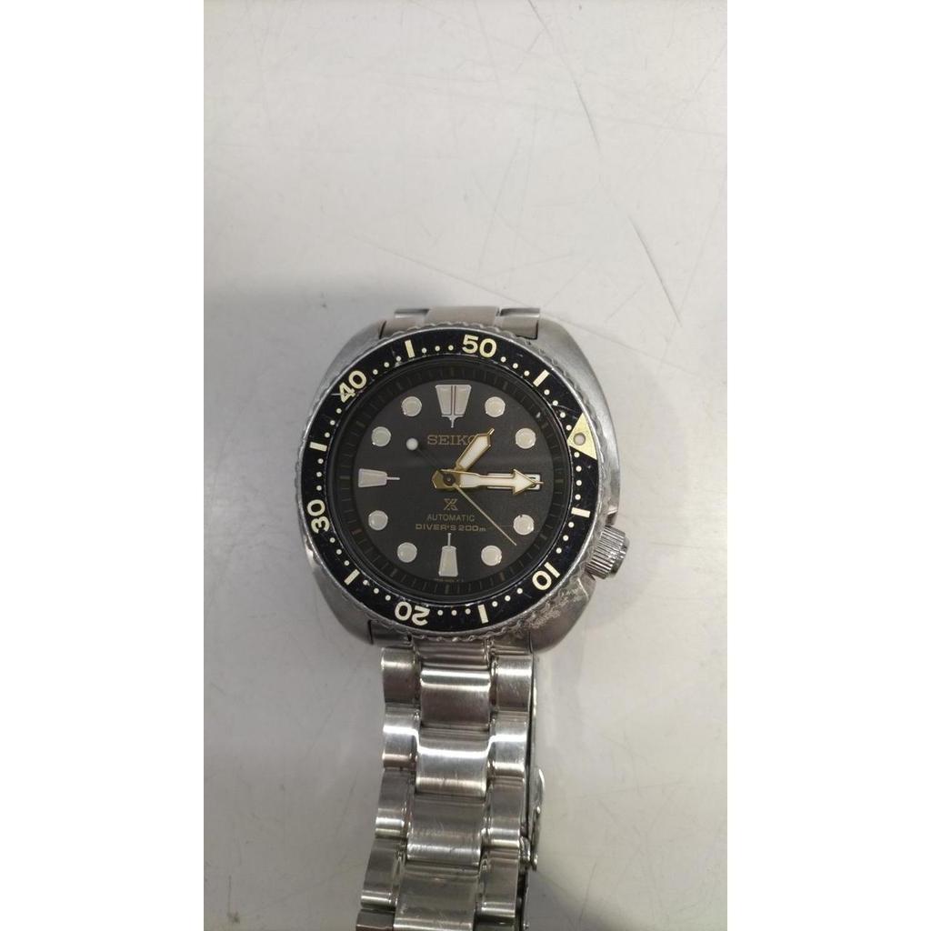 Used SEIKO 4R36-O4YO diver's watch