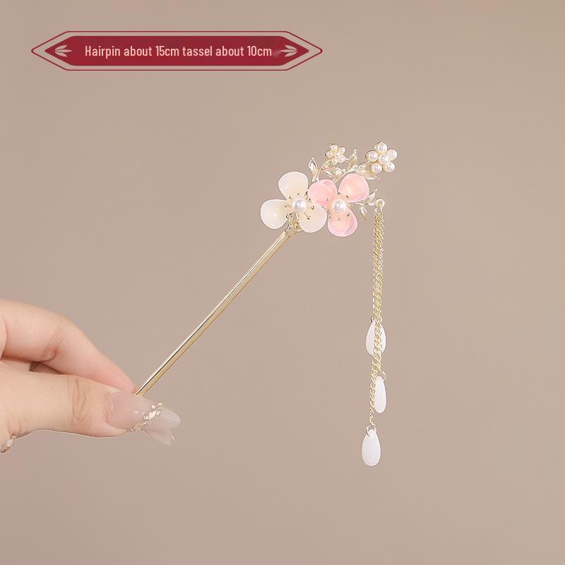 Elegant Red Rose Tassel Hairpin - U-shaped Hair Accessory for Women, Perfect for Updos and Traditional Attire.