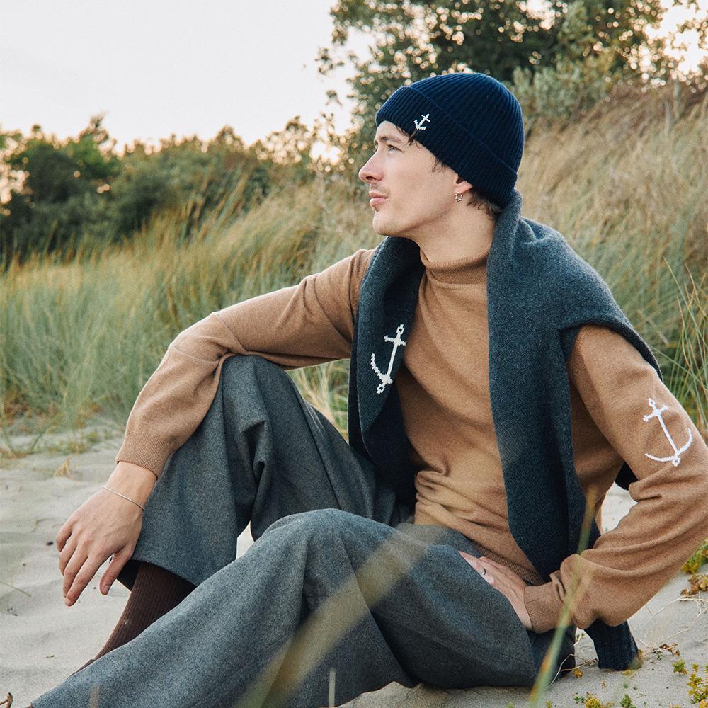 Geonjiulleunseu Super Fine Merino Wool Turtleneck Knit - Camel
