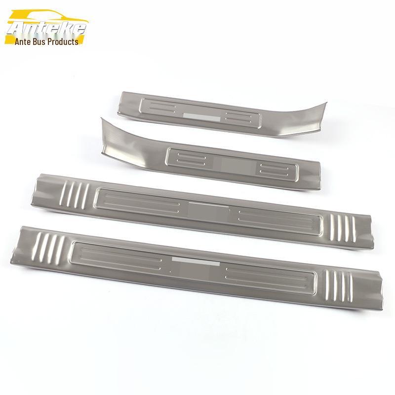 Junpai A70 Stainless Steel Anti-Scratch Welcome Pedal Trim