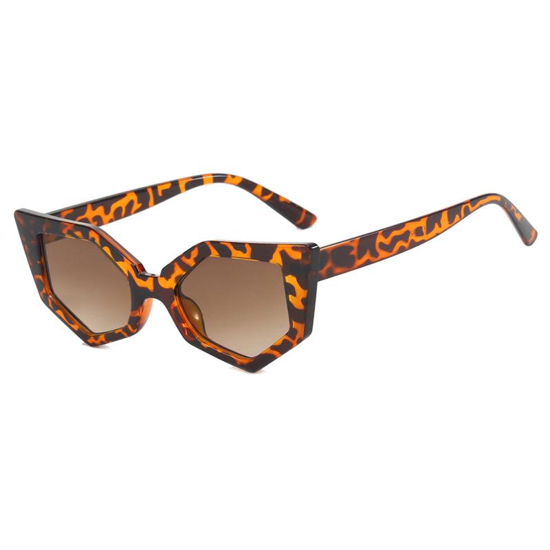 

Жіночі окуляри Захист від сонця Захист від УФ-променів Мода Особистість Ретро Хіп-хоп Вулична зйомка Увігнута форма Подорожі Пляж Незвичайні сонцезахисні окуляри