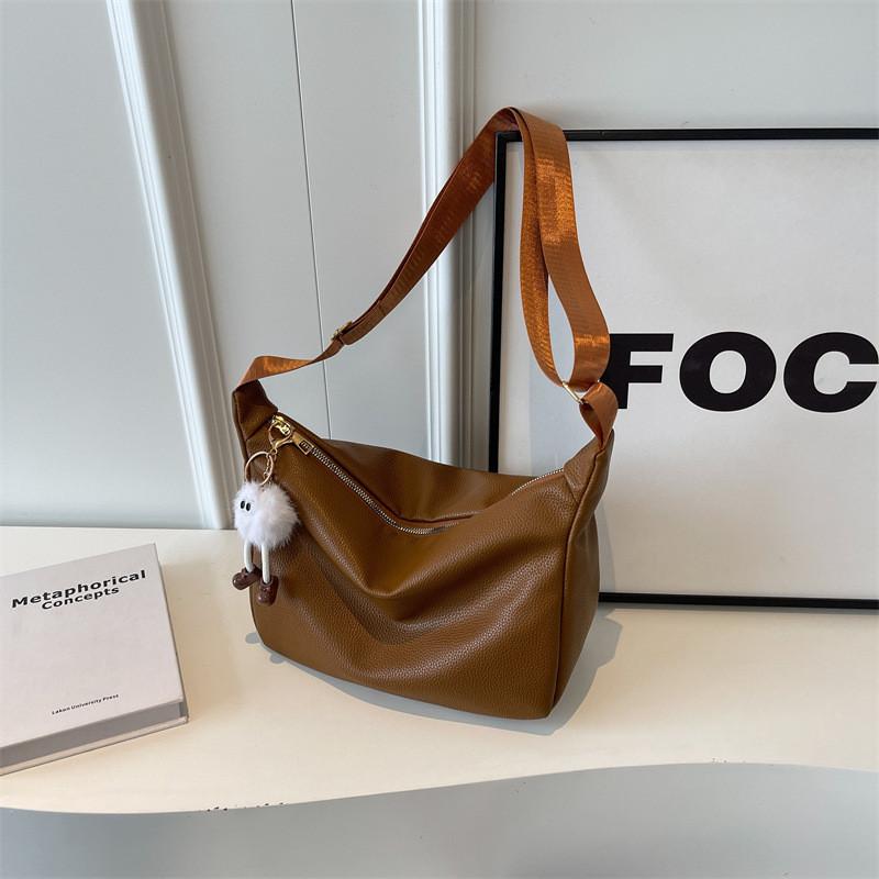 Trendige Street Style Umhängetasche Damen 2023 Neue Wintermode Einfache Crossbody-Tasche Lässige Vintage-Tasche