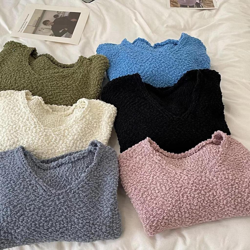 2023 Early Autumn V-Neck Chunky Knit Sweater - Women's Slim, Casual, and Simple Design