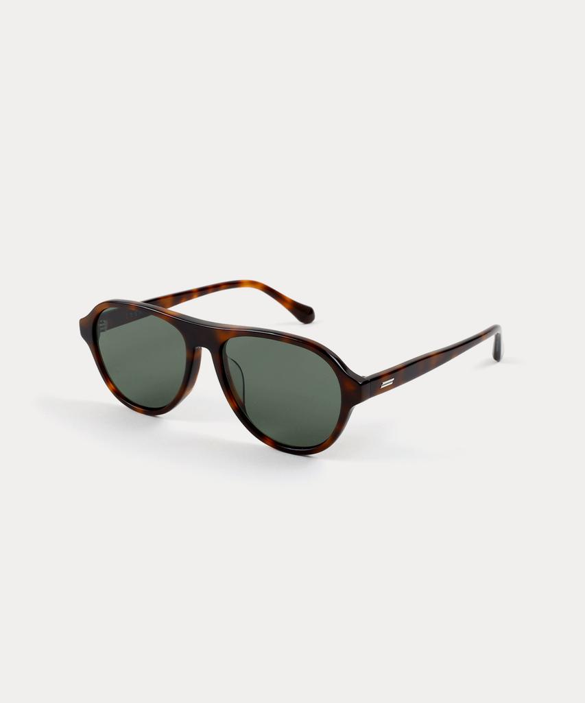 Laeswi Oliver C2