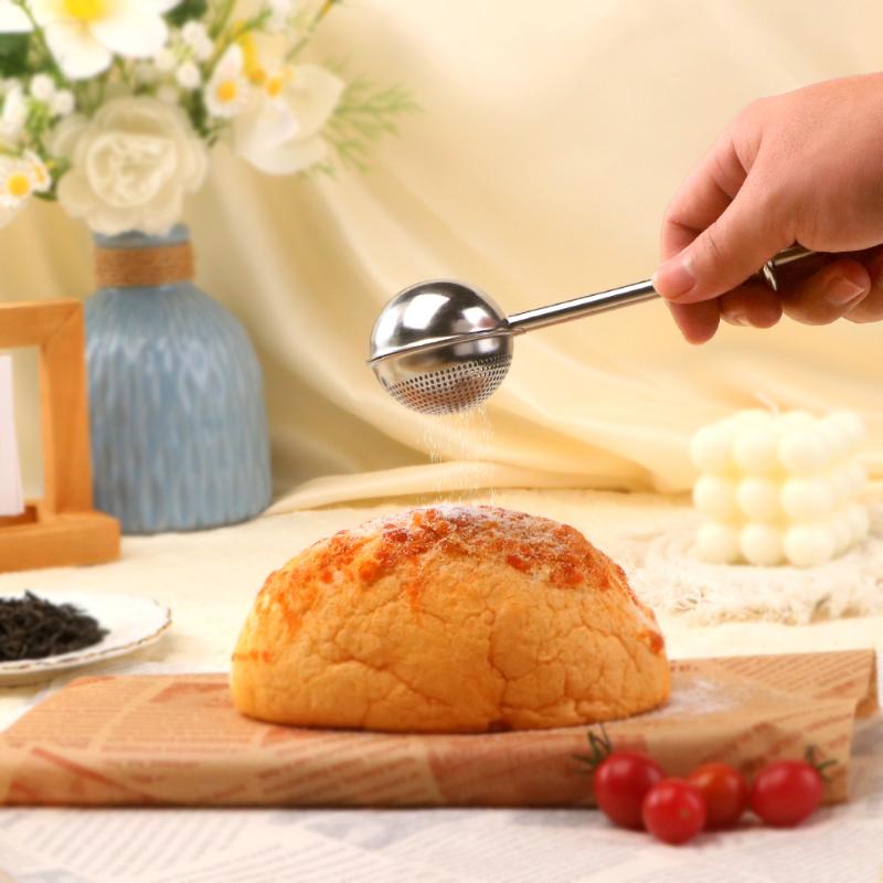 1 Stück Edelstahl-Mehlstreuer mit feinem Sieb und ergonomischem Griff, perfekt zum Backen, Dessertverzieren und für die Küche
