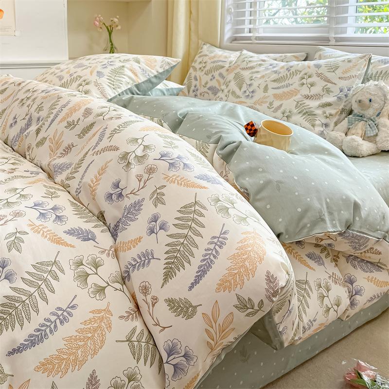 Bedding Four-piece Set, Cotton Pure Cotton Floral Quilt Cover, Bed Sheet Dormitory Three-piece Set