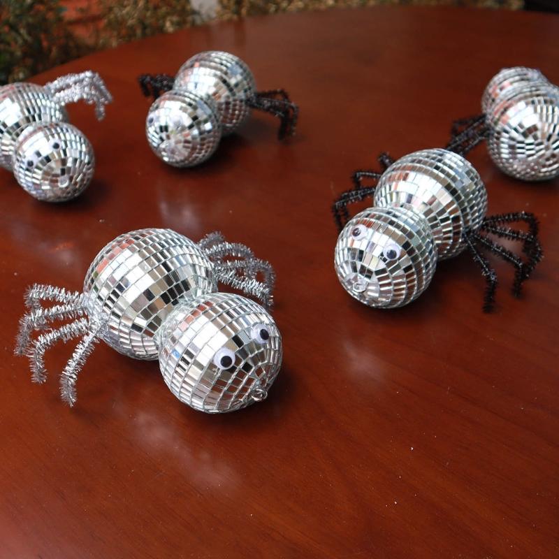 Mirrored Halloween Spiders Ornament For Fireplaces Displays Gift Bags And Themed Winter Party Decorations
