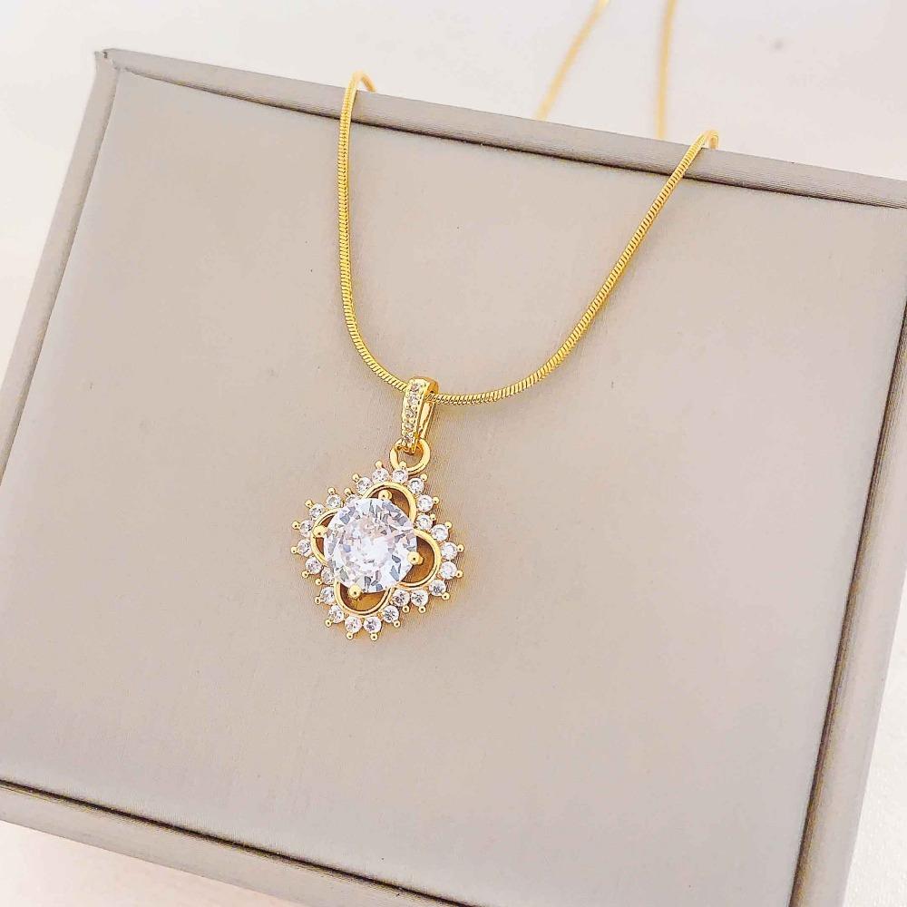 Necklace Women Do Not Fade Summer Small Cute Temperament Titanium Steel Necklace Versatile High-end Jewelry Simple Collarbone Chain