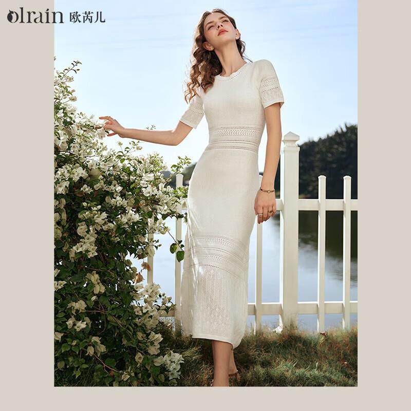 

Olrain Hollow-Out Knit Maxi Dress L