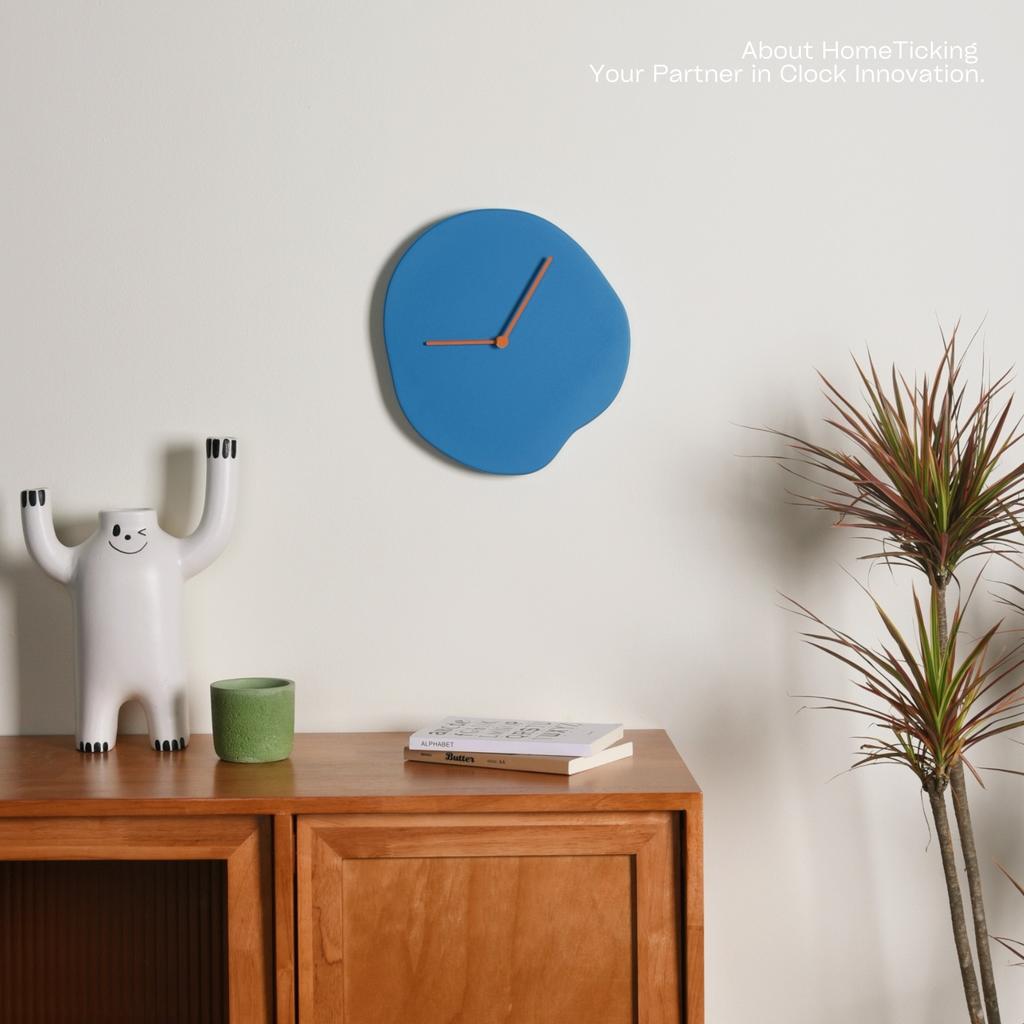 Dopamine Blue High-end Decorative Wall Clock Creative Fashion Wall-mounted Home Clock Nordic Japanese and Korean Clock