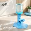 Abbeveratoio Automatico da Interno per Cani Dispenser d'Acqua per Gatti a Gravità Serbatoio 640ml Ciotola Ricaricabile Rialzata Sicura Plastica Fornitura per Animali Domestici Idratazione Senza Mani