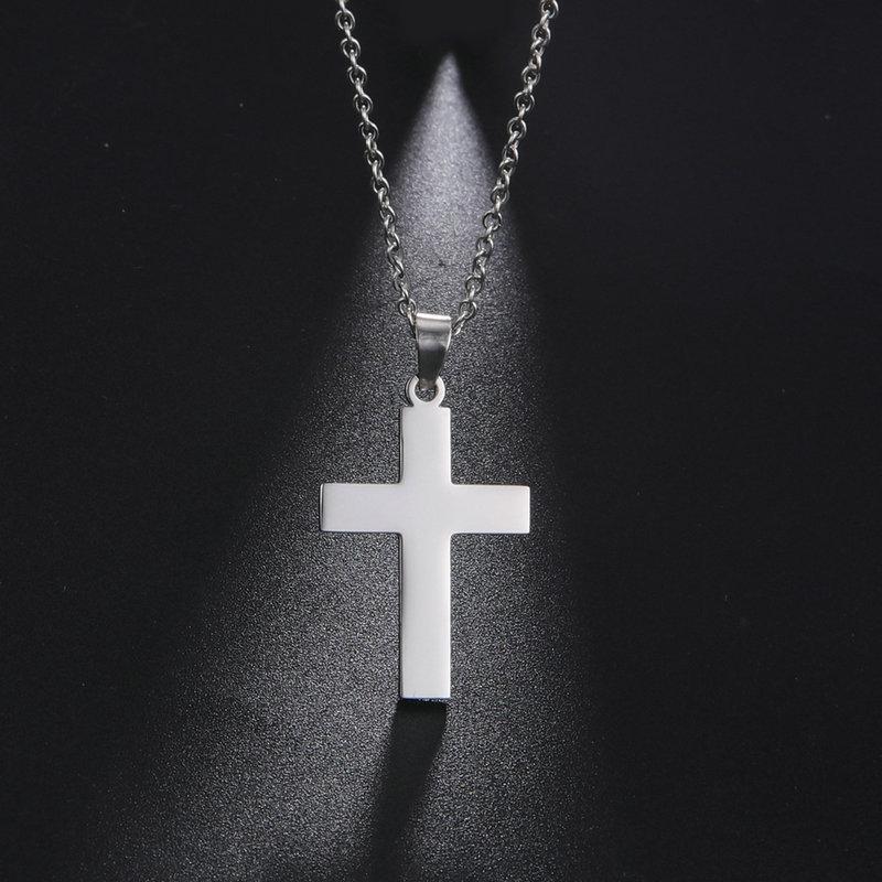 Classic Minimalist Titanium Steel Cross Pendant Necklace Unisex Summer Jewelry Tarnish Resistant Fashion Accessory