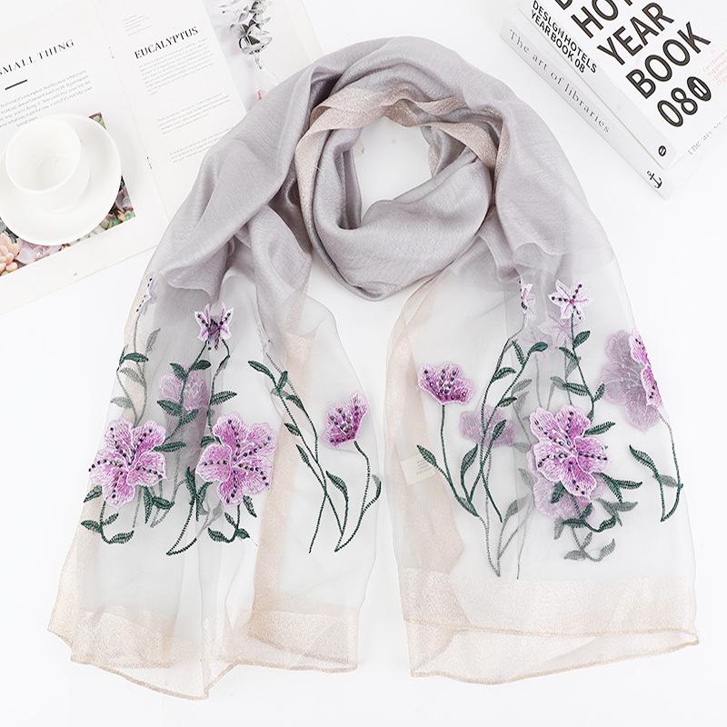 Hangzhou silk and wool blend exquisite embroidered women's silk scarf, a gift for mom, suitable for cheongsam, shawl, scarf, and banquet